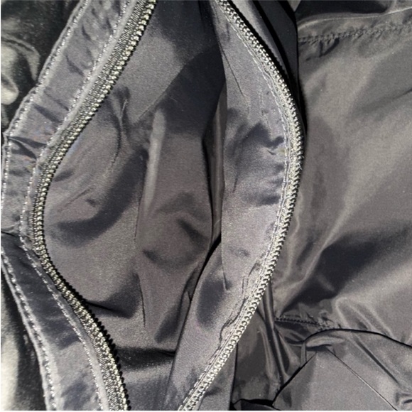 Tory Burch Black Puffer Tote - Picture 10 of 10